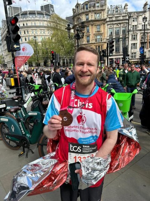DRWF London Marathon 24 Runner CHRIS