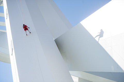 Spinnaker Abseiling Down