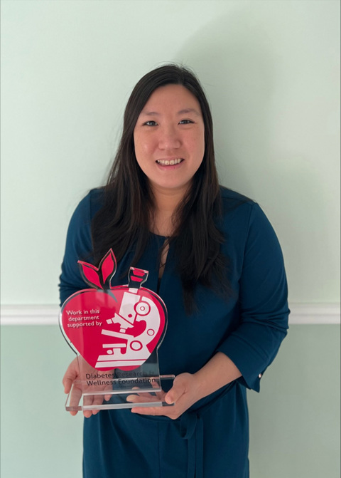 Tara Lee Plaque Photo